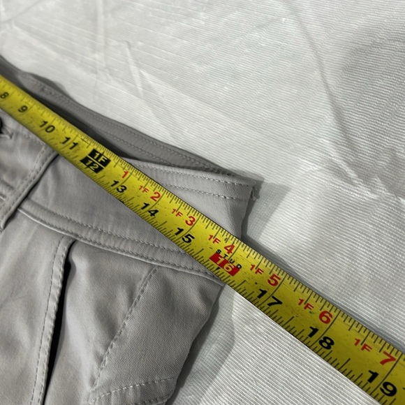 Prana nylon hiking pants size 8 women’s light gray roll up to Capri - Picture 12 of 16